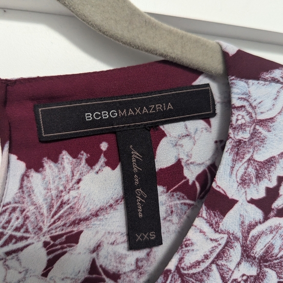 BCBGMaxAzria Ashton Floral Layered Dress Long Sleeve - Picture 4 of 9